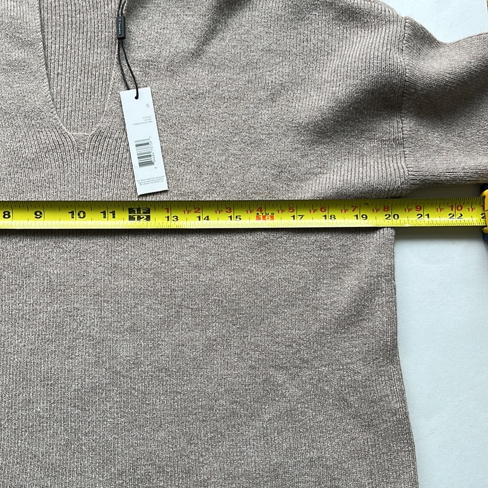 Tahari Sweater Hoodie - Picture 9 of 10